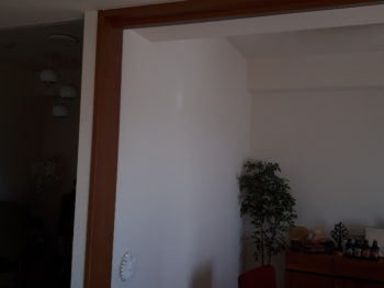 室内に窓を新設しました