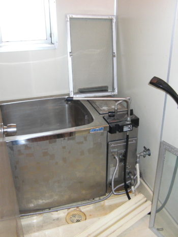 バランス釜からの浴室リフォーム　　2018-11-15