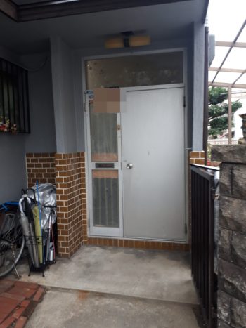 守口市戸建　明るく風が通る玄関になりました