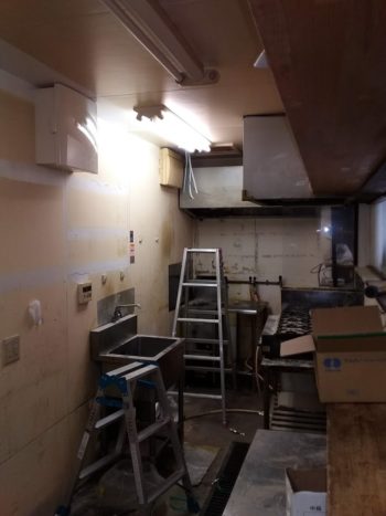 居抜き店舗改装工事  (その２)　