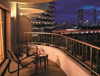 ﾊﾞﾙｺﾆｰとﾍﾞﾗﾝﾀﾞ