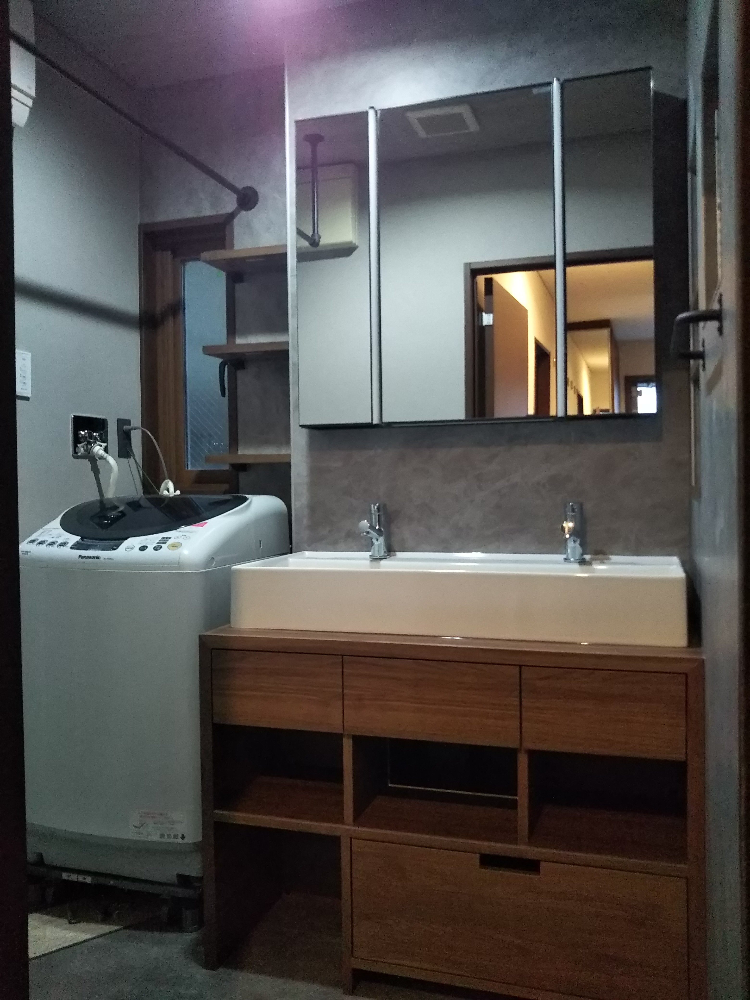 リフォームで洗面台を交換したい方へ！ポイントをご紹介！