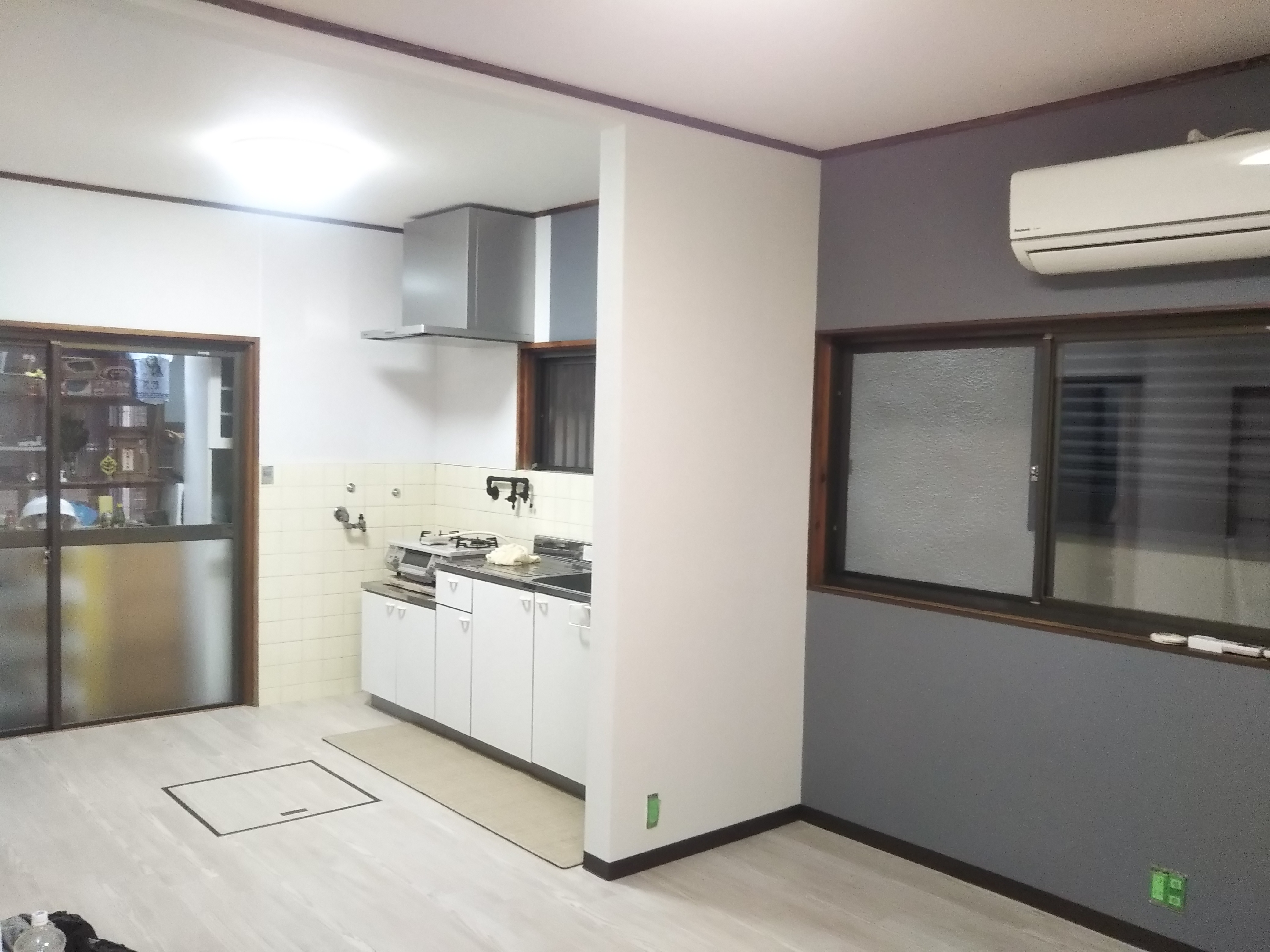 シックなリビングになりました！