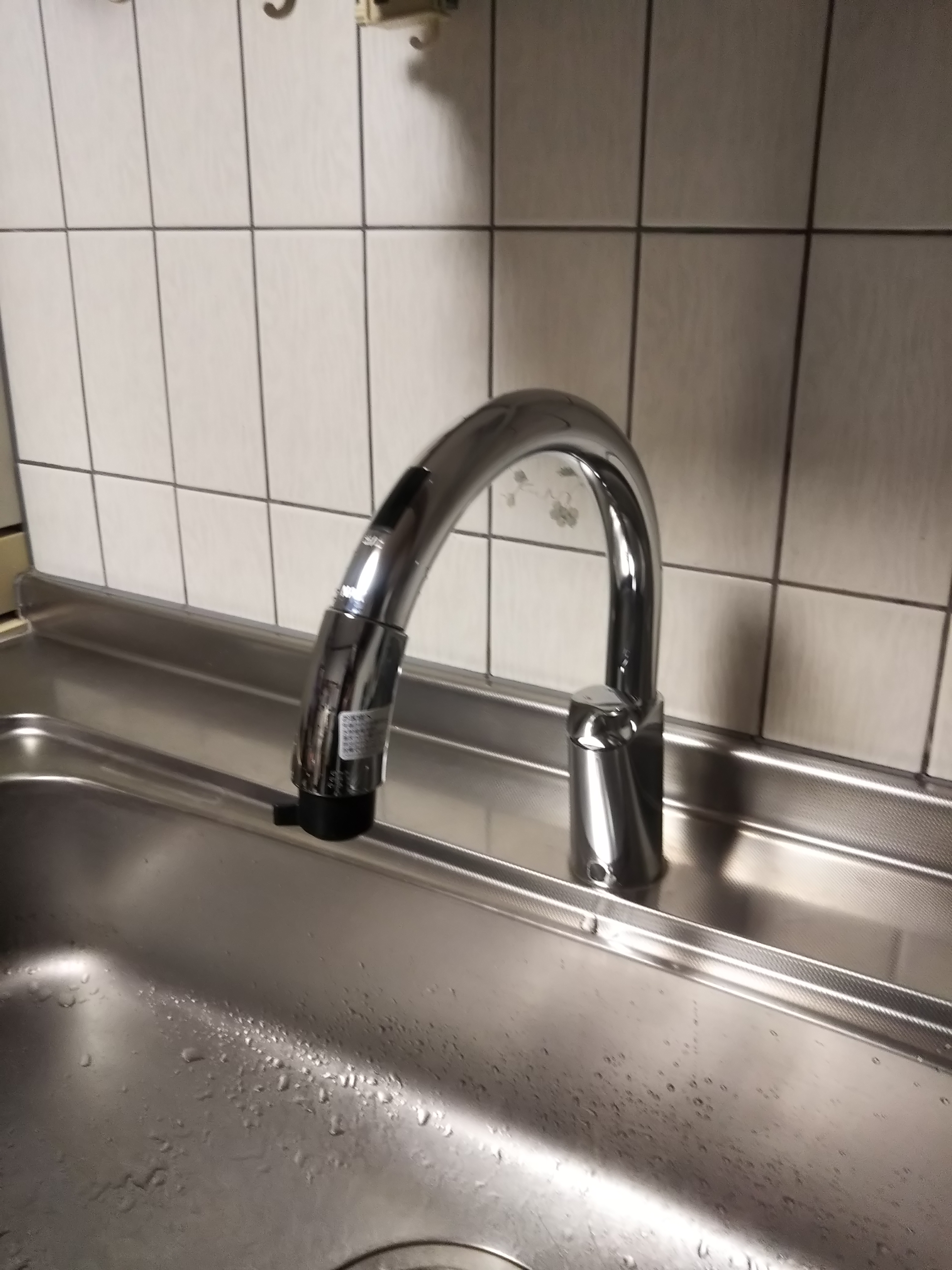 タッチレスで清潔に★