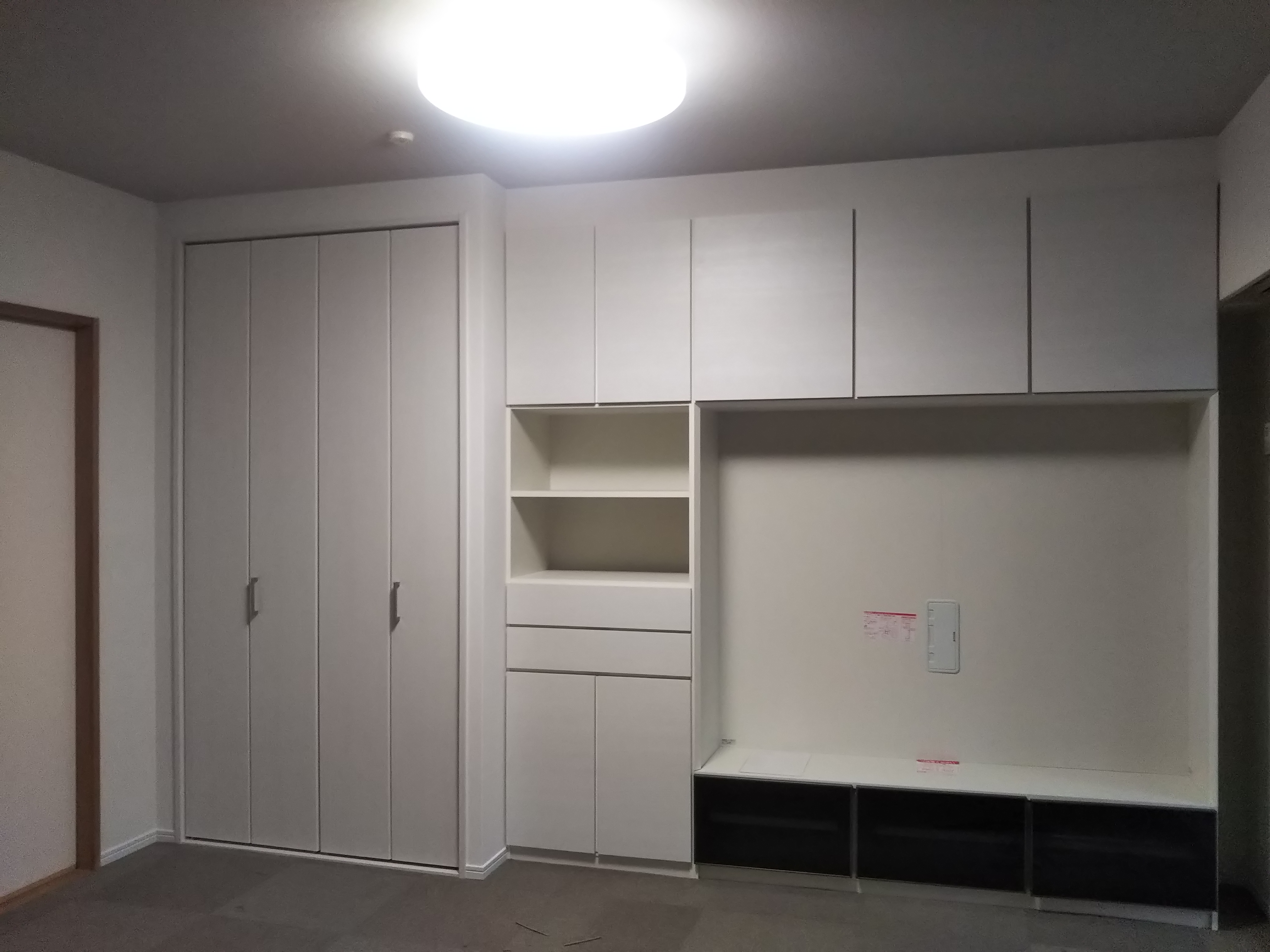 リビングに大容量の収納スペース★