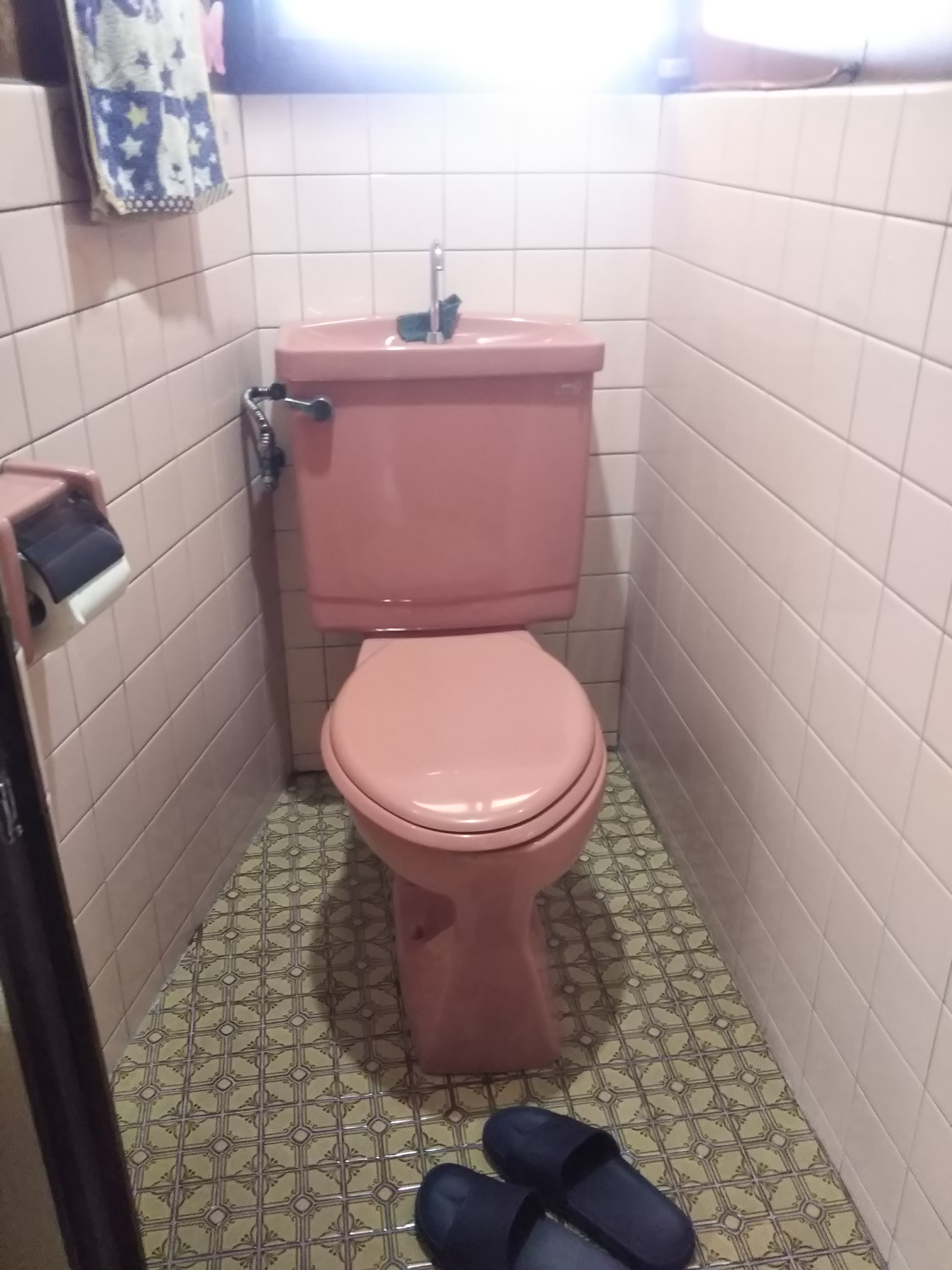 トイレのリフォームをご検討中の方へ！おすすめの床材をご紹介します！