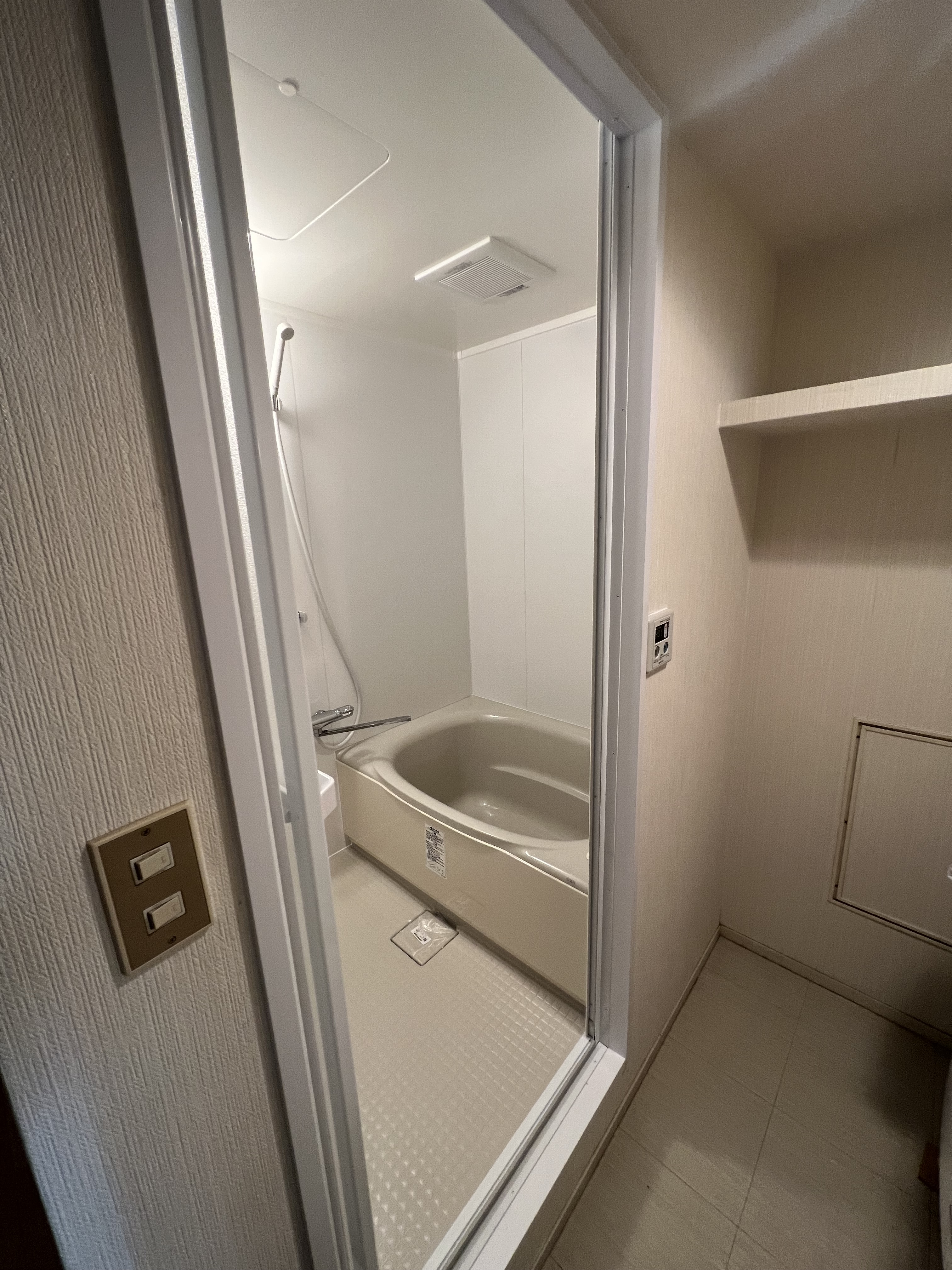 UB取替工事・トイレ取替工事・レンジフード取替工事・給湯器取替工事