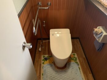 次のトイレも・・・